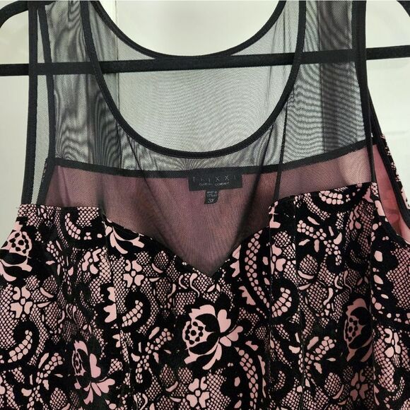 Black Velvet and Pink Dress -New! - Picture 4 of 12